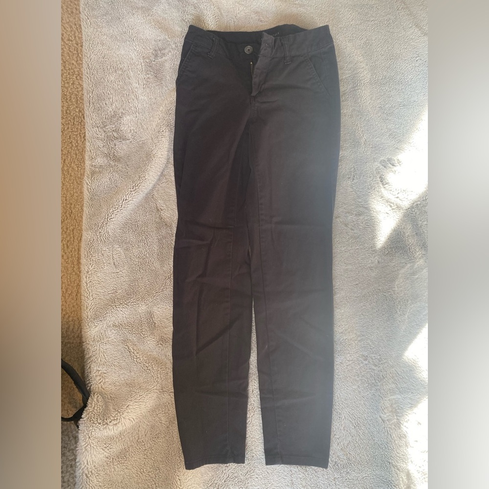 Black khaki pants